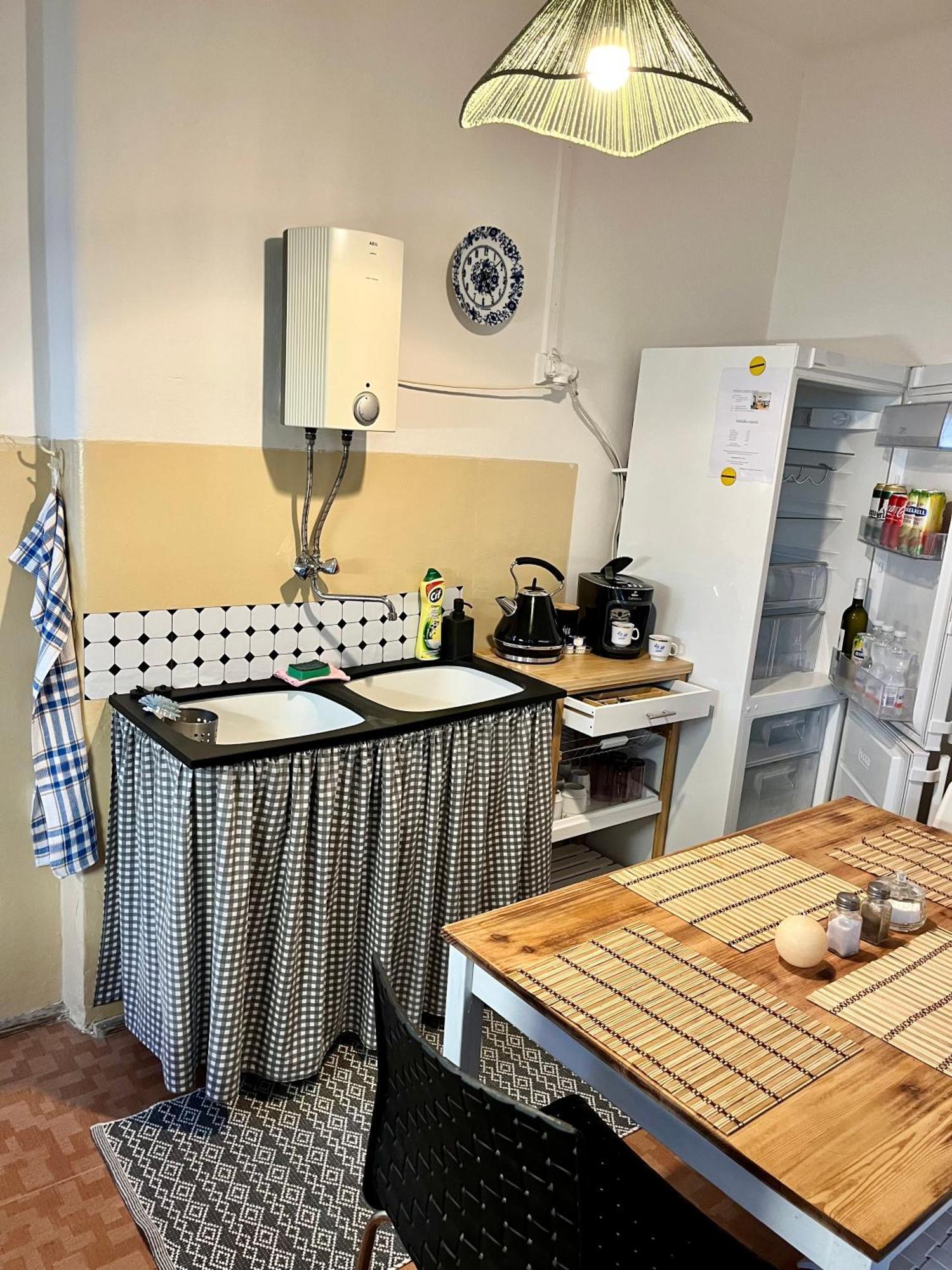 Appartamento Slunny Byt S Krasnym Vyhledem Nové Město nad Metují Esterno foto